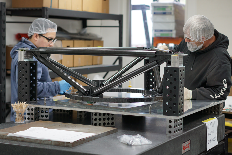 Production process of the first TMT carbon fiber metrology frame by Rock West Composites, February 2020